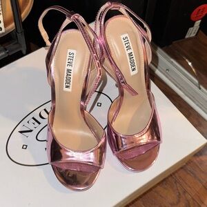 Steve Madden Metallic Pink Heels
